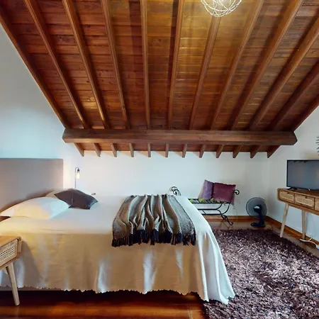 Azores Quinta Da Cruzinha * اجوا